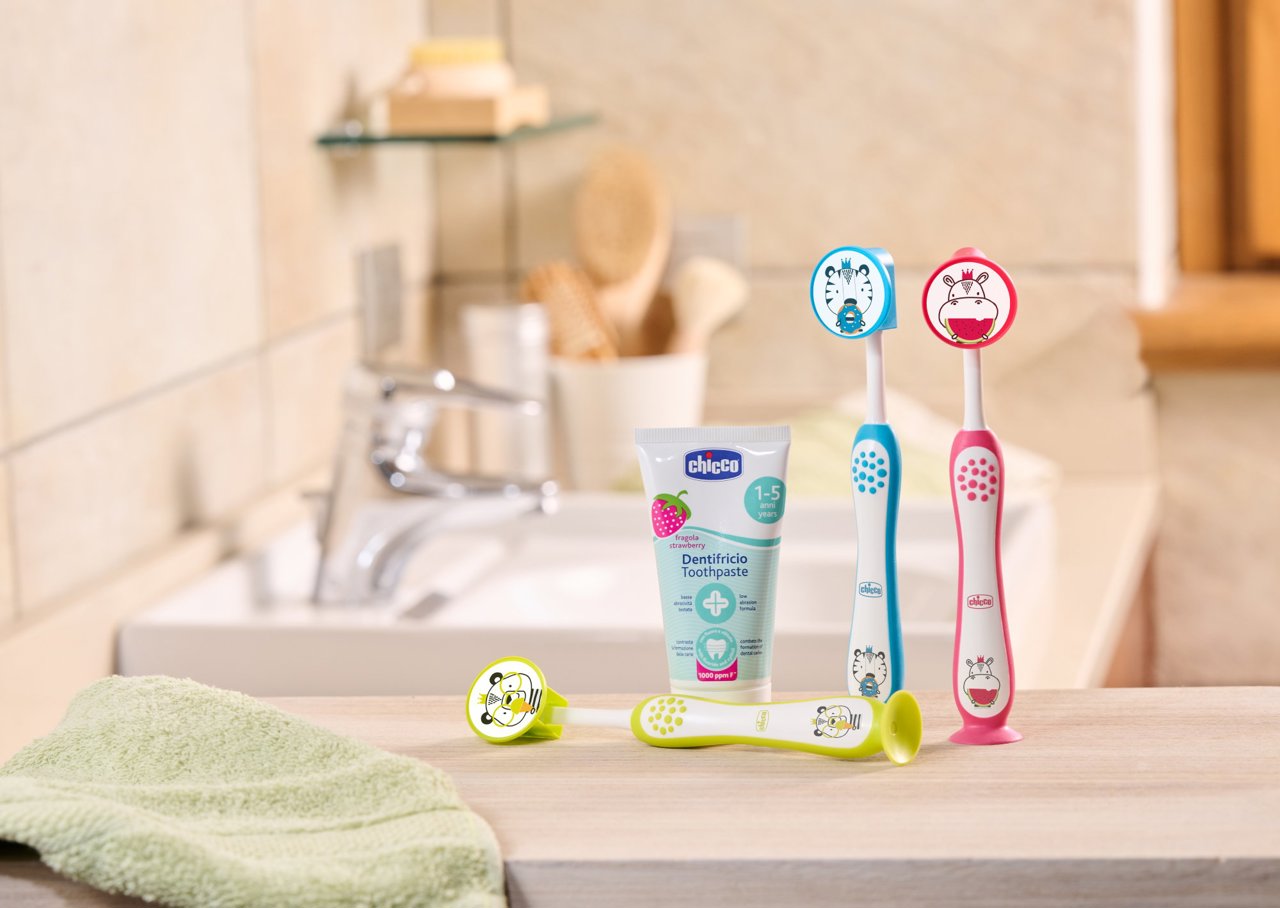 Chicco PACK 2 ESCOVAS TIGRE-PANDA 3-6A