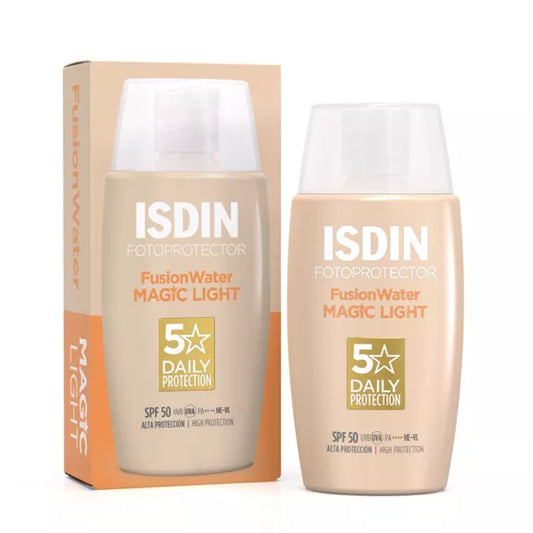ISDIN Fotoprotector Fusion Water Magic Color LIGHT SPF50 50ML - Protetor solar facial ultraligeiro com cor