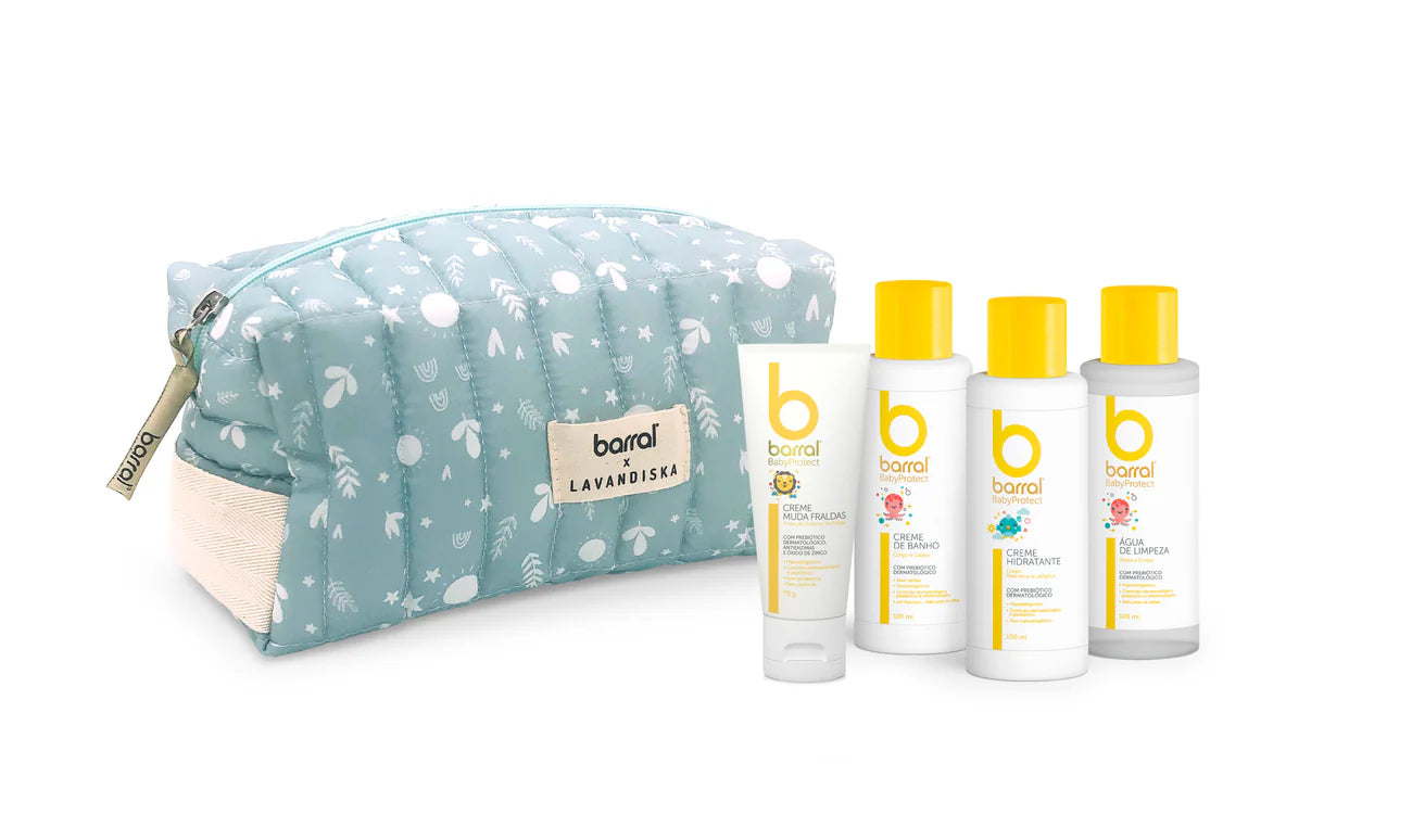 Barral BabyProtect Kit Viagem
(Bolsa Lavandiska + Água de Limpeza 100 ml + Creme Hidratante 100 ml + Creme de Banho 100 ml + Creme Muda Fraldas 75g)